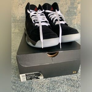 Nike air Jordan mars size 10.5